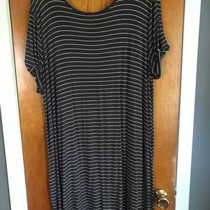 Olive tshirt dress w/criss cross back